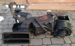 SKODA SUPERB I LIFT 2.0 TDI NAGRZEWNICA 8D1820005R