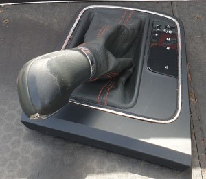 GAŁKA ZMIANY BIEGÓW MIESZEK 5F1713203B SEAT LEON III 5F DSG
