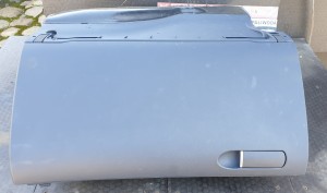 SCHOWEK PASAŻERA  AUDI A4 B7 KOMBI