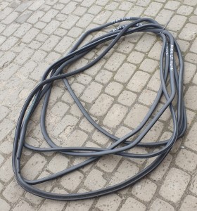 USZCZELKI DRZWI PRZÓD TYŁ USZCZELKA KLAPY AUDI A4 B7 KOMBI