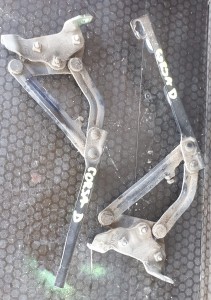 ZAWIASY MASKI KOMPLET OPEL CORSA D 