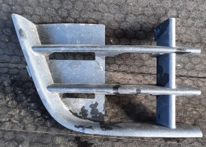 KRATKA ZDERZAKA PRAWA PRZÓD 5J0853666A FABIA II LIFT
