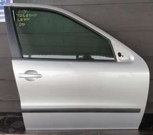 DRZWI PRAWE PRZÓD KOMPLETNE SEAT LEON I TOLEDO II LS7N