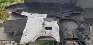 WYGŁUSZENIE ŚCIANY GRODZIOWEJ SKODA FABIA II LIFT