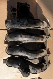 VW FOX KOLEKTOR SSĄCY 1.4 MPI BKR 030129711CF