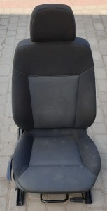 Fotel prawy pasażera OPEL ZAFIRA B 