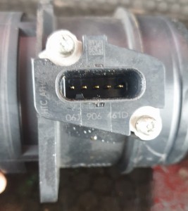 PRZEPŁYWOMIERZ 06J906461D AUDI A4 B8 2.0 TFSI