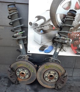 ZWROTNICA PRZÓD PRAWA LEWA 6R0413031AT SKODA RAPID 1.2 TSI