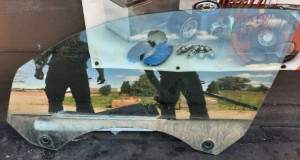 SZYBA DRZWI LEWY PRZÓD BMW E87 E81 LIFT 3D