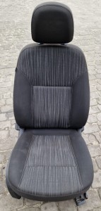 FOTEL PRAWY PRZÓD OPEL ASTRA IV 