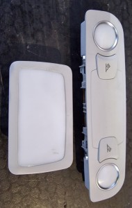 LAMPKA PODSUFITKI KOMPLET 4L0947111B 4L0947123 AUDI A6 C6 KOMBI LIFT