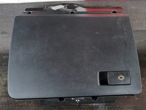 SCHOWEK PASAŻERA 3C1857097 VW PASSAT B6