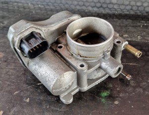 PRZEPUSTNICA 25177983 1.6 Z16SE OPEL 