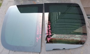 SZYBA KAROSERYJNA TYŁ CIEMNA PRAWA LEWA SKODA ROOMSTER LIFT