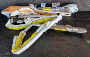 KURTYNA POWIETRZNA PRAWA LEWA 85020-2R000 85010-2R000 HYUNDAI i30 HB