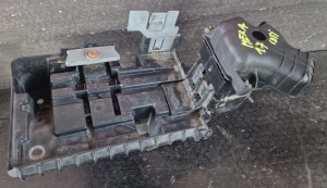 PODSTAWA AKUMULATORA 13167334  13167332 OPEL MERIVA A 1.7 CDTI