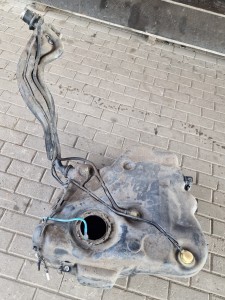 ZBIORNIK PALIWA BAK 1K0201085Q VW GOLF V PLUS 1.4 B