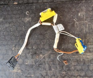 WIĄZKA AIRBAG MULTIFUNKCJI 5P0971584B SEAT ALTEA LIFT