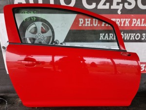 DRZWI PRAWE PRZÓD OPEL CORSA D 3D Y547