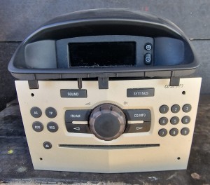 RADIO CD MP3 WYŚWIETLACZ 497316088 OPEL CORSA D
