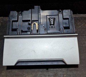 POPIELNICZKA SCHOWEK PORT USB 3G1863071 VW PASSAT B8