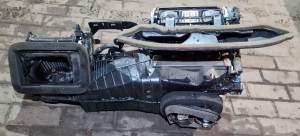 NAGRZEWNICA 5M1820003BM VW GOLF V PLUS