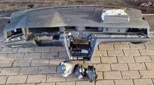 DESKA ROZDZIELCZA KONSOLA PASY PODUSZKI AIRBAG VW PASSAT B8