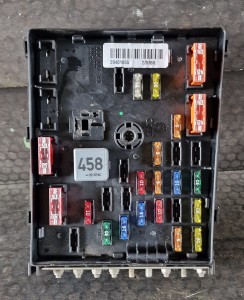 SKRZYNKA BEZPIECZNIKÓW 3C0937125 VW PASSAT B6