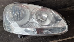 LAMPA PRAWA PRZÓD 1K6941006N VW GOLF V