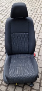 FOTEL PRAWY PRZÓD KOMPLETNY VW TIGUAN