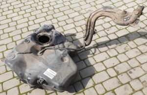 ZBIORNIK PALIWA BAK 1K0201075AP 1K0201085M SKODA OCTAVIA II 2.0 TDI