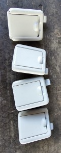 UCHWYT MOCOWANIA SIATKI KOMPLET 1K9861279A 1K9861280A VW TOURAN 