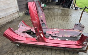 PRÓG SŁUPEK PRAWY LEWY SEAT EXEO 2.0 TDI SEDAN