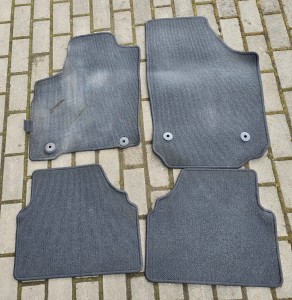 DYWANIKI KOMPLET OPEL MERIVA A LIFT