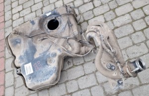 ZBIORNIK PALIWA BAK 1K0201075AM SKODA OCTAVIA II KOMBI 2.0 FSI