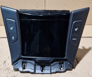 SCHOWEK KONSOLI ŚRODKOWY PORT GNIAZDO USB AUX 84630-3Z350 84635-3Z100 3Z5504X HYUNDAI i40