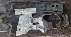 WYGŁUSZENIE ŚCIANY GRODZIOWEJ  6R1863353E VW POLO 6R