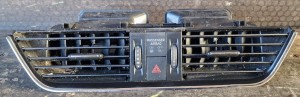 KRATKA NAWIEWU ŚRODKOWA  5E0820951A SKODA OCTAVIA III