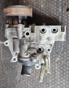 POMPA WODY NISSAN QASHQAI J10 Lift 2.0 B