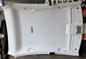 PODSUFITKA POD KURTYNY OPEL CORSA E 5D