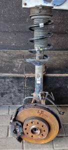 ZWROTNICA LEWA PRZÓD 5Q0413023FM  SEAT LEON III 1.6 TDI 