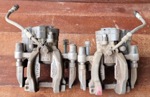 ZACISK HAMULCOWY TYŁ PRAWY LEWY KOMPLET 3Q0615405AJ 3Q0615406AJ SKODA SUPERB III LIFTBACK 2.0 TFSI