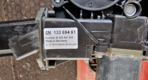 MECHANIZM SZYBY + MODUŁ 13366935 13369461 LEWY PRZÓD  OPEL CASCADA cabrio 2.0 CDTI BITURBO