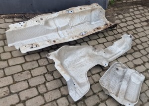 OSŁONY TERMICZNE WYDECHU KOMPLET 3C0825701C 3C0825721D 3C0825671K  VW PASSAT B7