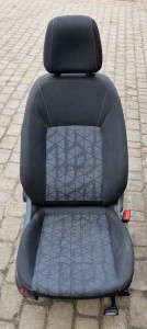 FOTEL PRAWY GRZANY  OPEL ASTRA K KOMBI