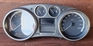 Licznik  Zegary 9806132480 PEUGEOT 308 SW 1.6 HDI 