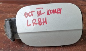 Klapka wlewu paliwa Skoda OCTAVIA III SCOUT LIFT Kombi LR8H