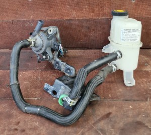 Dodatkowa pompa wody G9040-52010 TOYOTA Prius III lift Hybrid 1.8B