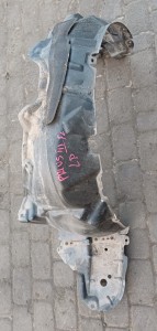 Nadkole lewe przód TOYOTA Prius III lift Hybrid 1.8B 