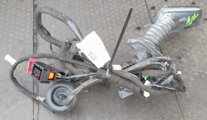 INSTALACJA WIĄZKA DRZWI LEWY PRZÓD 13336673 OPEL ASTRA IV J